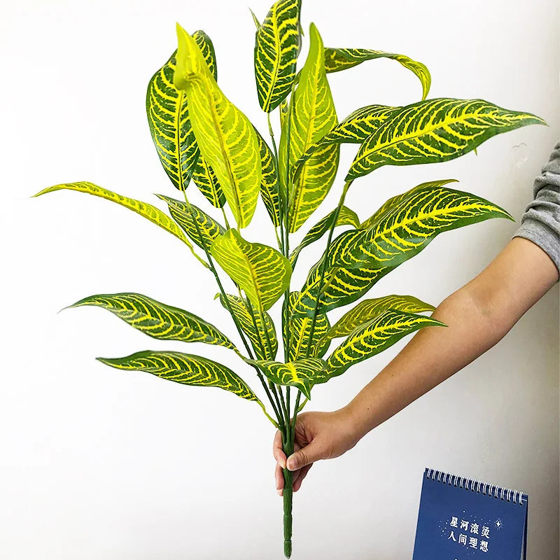 grande plante tropicale artificielle avec feuilles pour décoration intérieure - vue 11 sur 13