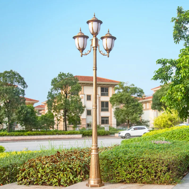 lampe d'extérieur rétro européenne pour jardin et parc - vue 3 sur 10