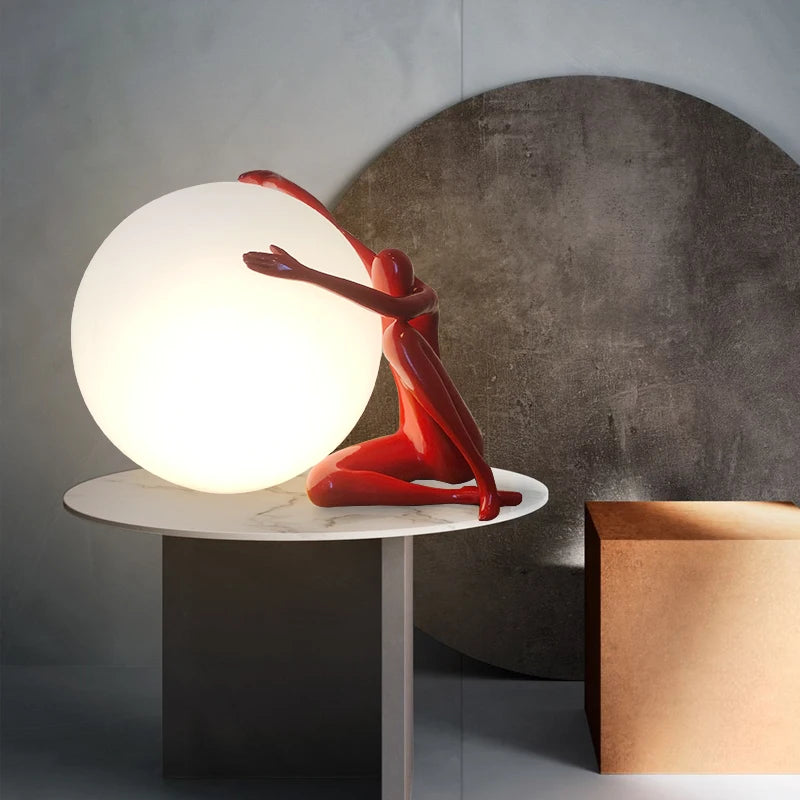lampe à poser sculpture humanoïde design créatif pour décoration intérieure - vue 3 sur 8