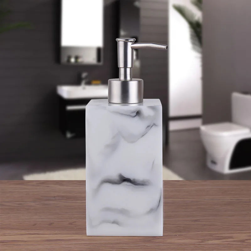 accessoires nordiques distributeur désinfectant et shampoing imitation marbre - vue 5 sur 10