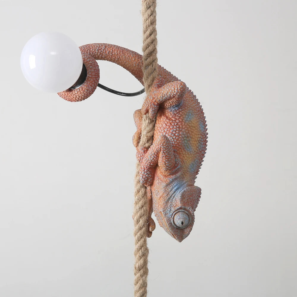 suspension en résine caméléon pour décoration artistique moderne - vue 4 sur 10