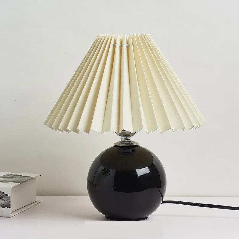 Lampe de table plissée coréenne - vue 22 sur 25