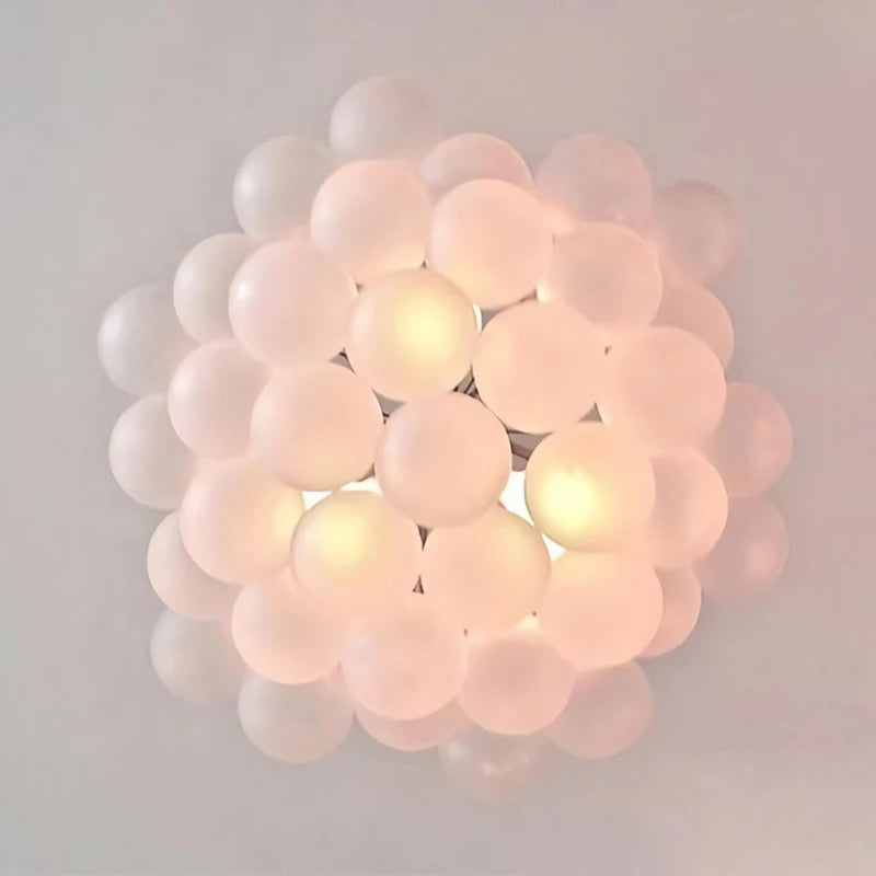 lustre à bulles de verre design nordique pour un intérieur moderne - vue 6 sur 10