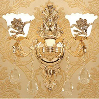 applique murale en cristal design moderne pour intérieur élégant