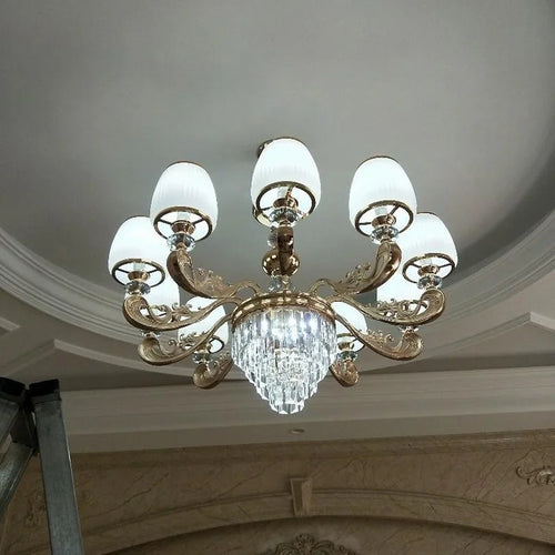 lustre moderne en cristal pour un éclairage élégant et raffiné - vue 6 sur 12
