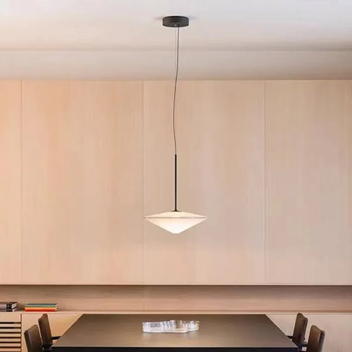 suspension industrielle design créatif pour restaurant et bar - vue 4 sur 10