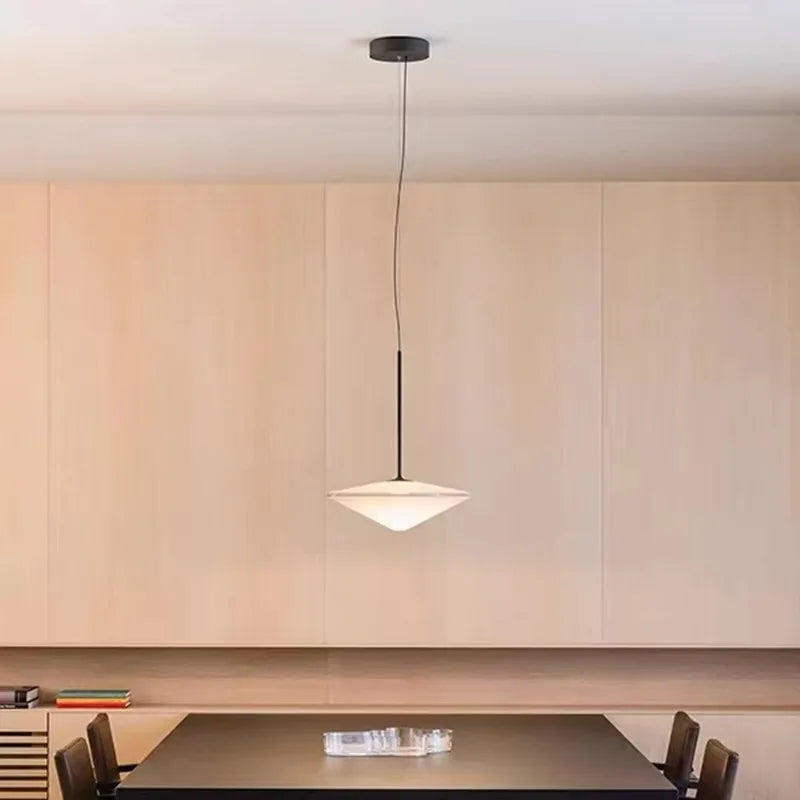 suspension industrielle design créatif pour restaurant et bar - vue 3 sur 10