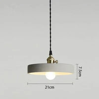 suspension industrielle en ciment pour table et bar