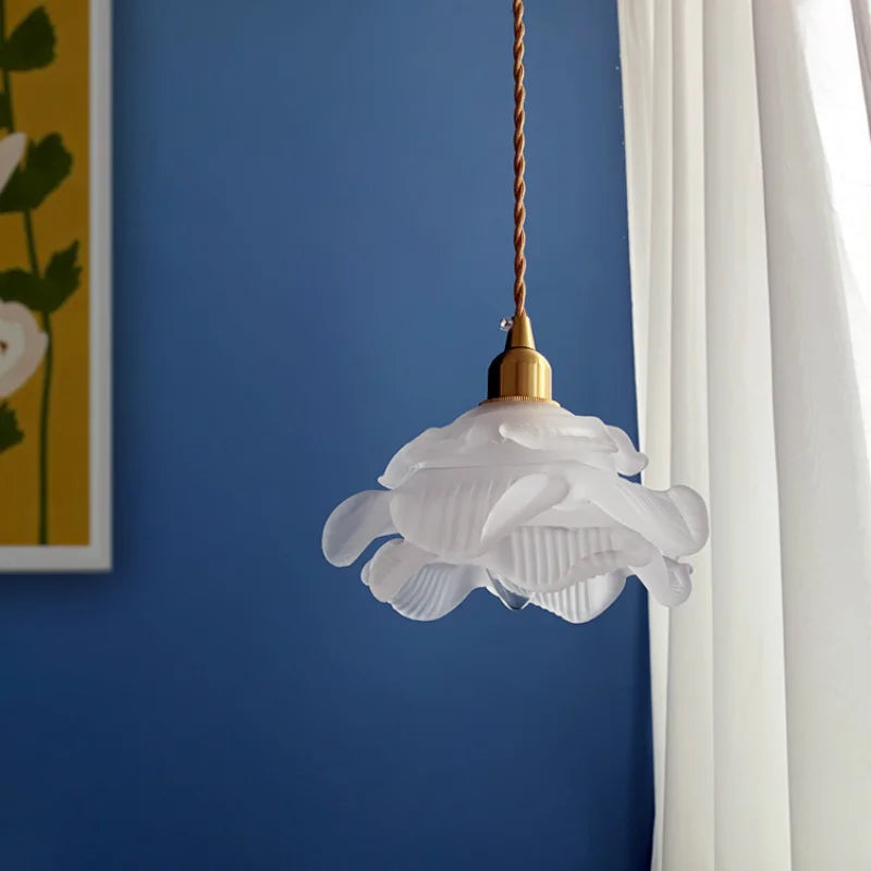 suspension rétro à pétales en laiton et verre pour décoration intérieure - vue 3 sur 10