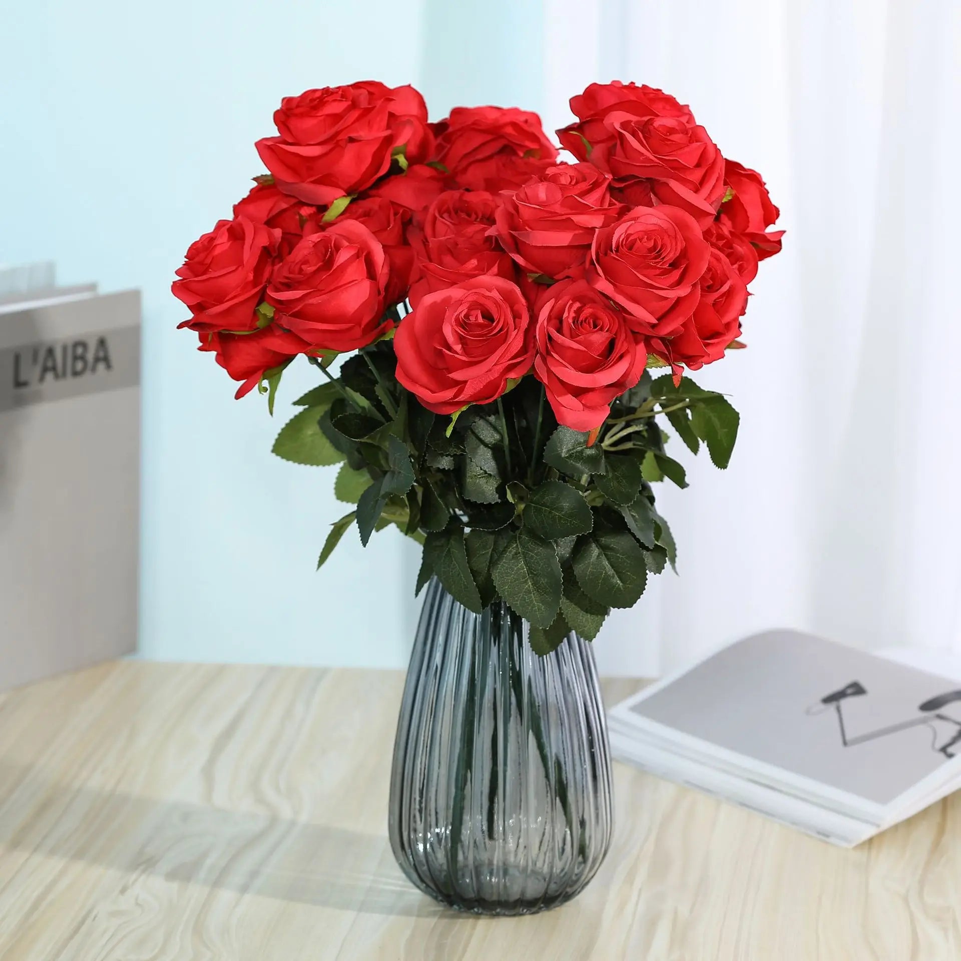 bouquet de roses artificielles pour mariage et décoration intérieure - vue 5 sur 27