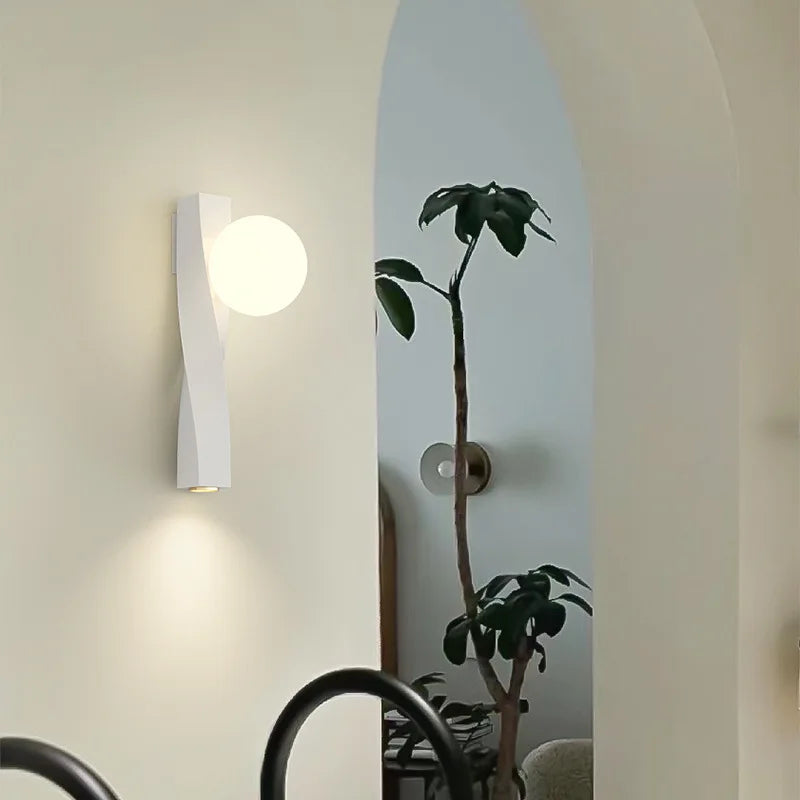 applique murale led en aluminium et verre rotatif - vue 4 sur 12