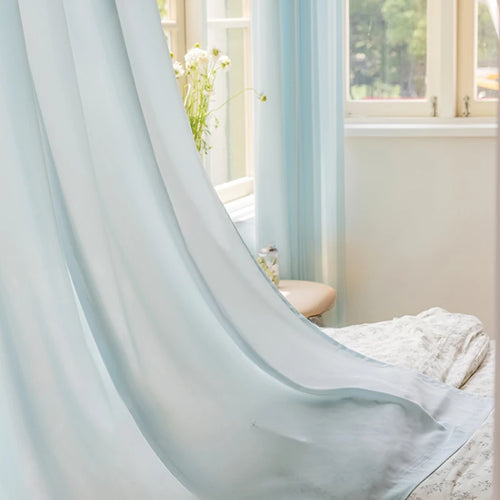 Rideau minimaliste translucide isolant pour salon ou chambre - vue 3 sur 9