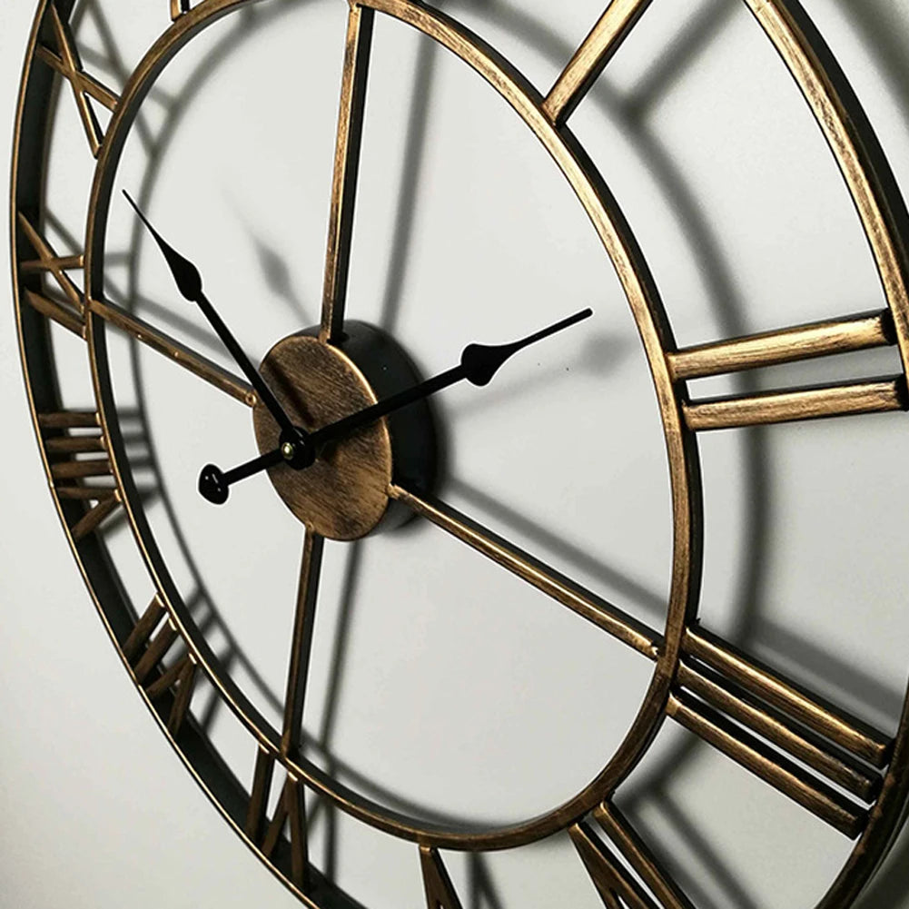 horloge murale moderne rétro en métal avec chiffres romains silencieuse - vue 7 sur 8