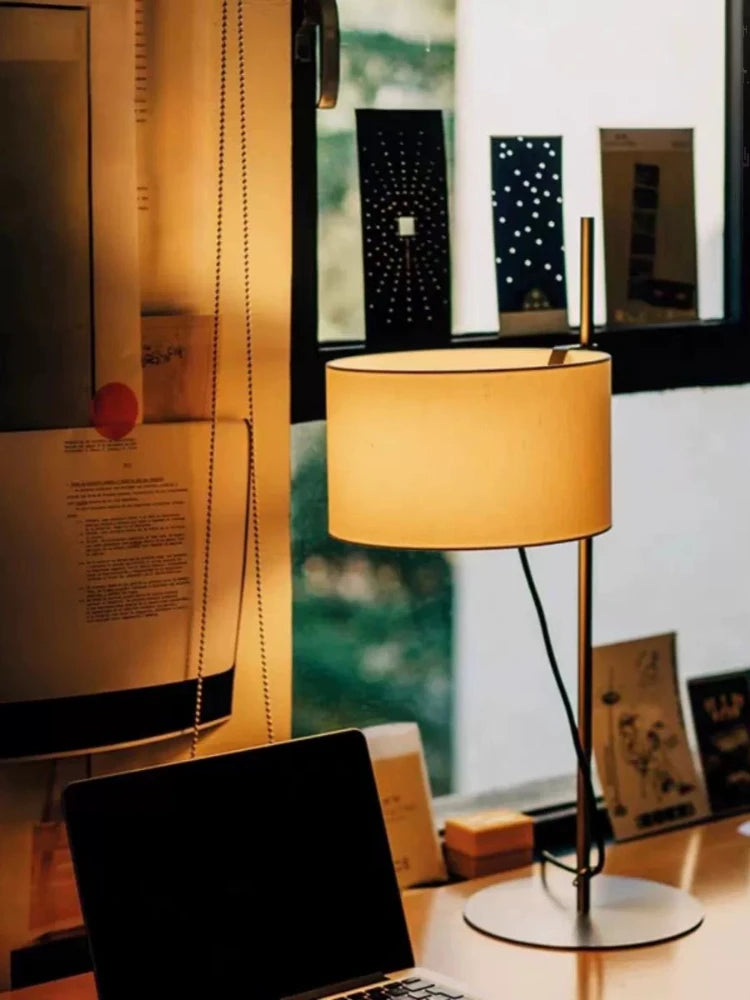 lampadaire moderne minimaliste avec abat-jour en tissu rétro - vue 4 sur 8