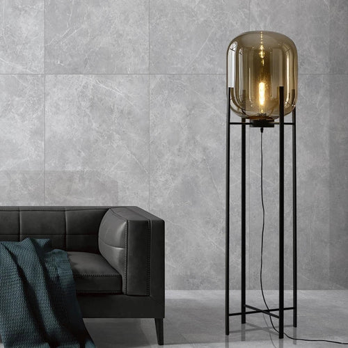 lampadaire post-moderne simple avec verre de cognac - vue 2 sur 9