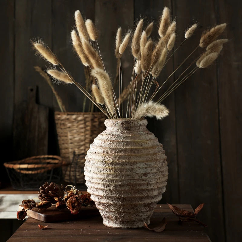 vase rétro en argile brute style vintage fait main décoration artisanale