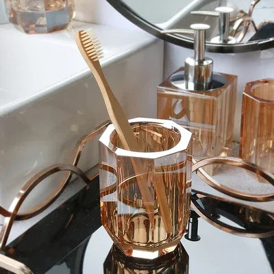 distributeur de savon en verre luxe pour salle de bain - vue 9 sur 15