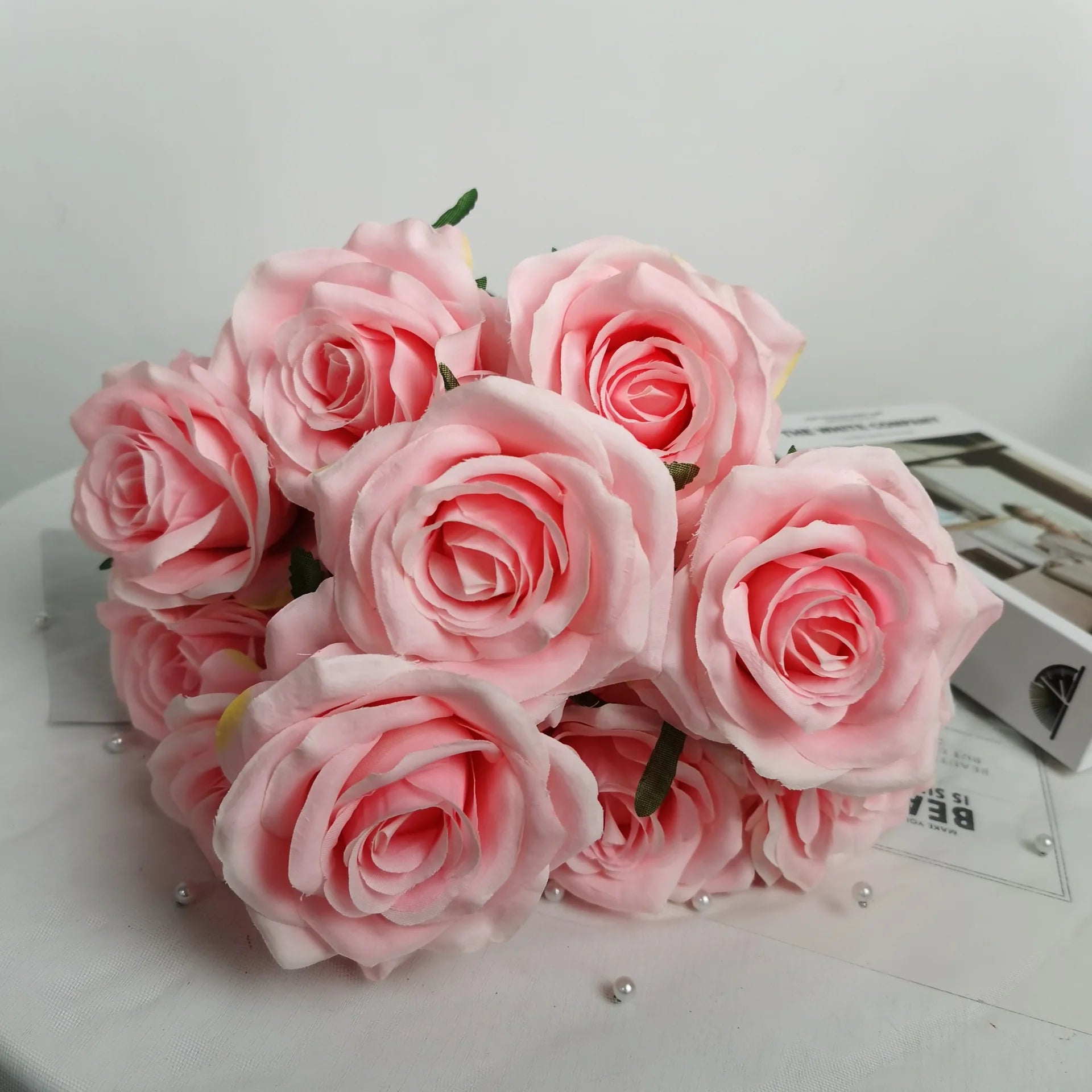bouquet de roses artificielles pour mariage et décoration intérieure - vue 14 sur 30