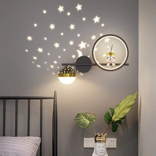 applique murale led créative lune astronaute décoration pour enfant - vue 3 sur 23