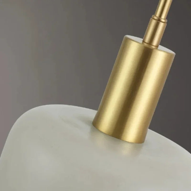 lustre moderne en marbre et cuivre design nordique élégant - vue 6 sur 7