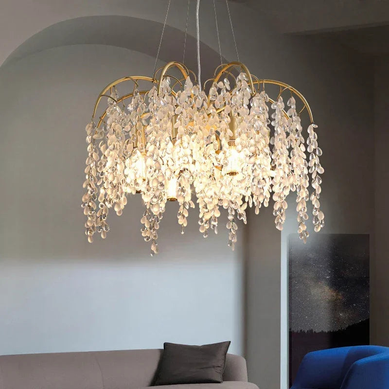 lustre en cristal doré pour un éclairage luxueux intérieur - vue 2 sur 11