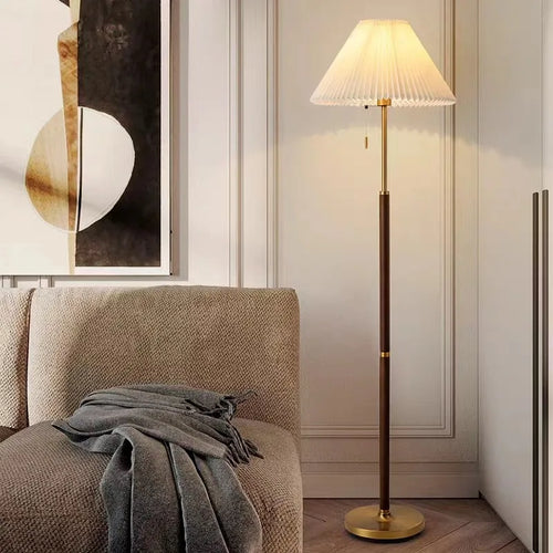 lampadaire vintage en bois avec tissu plissé design élégant - vue 3 sur 8
