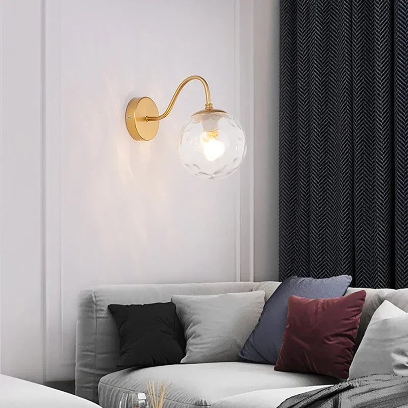 applique murale moderne en verre avec boule lumineuse élégante - vue 6 sur 10