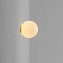 lampe boule de verre moderne avec base dissimulée pour divers usages