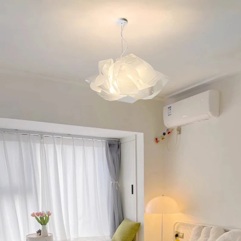 lustre en forme de fleur pour chambre d'enfant romantique - vue 4 sur 8