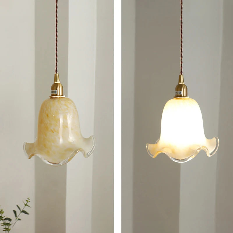 suspension à led fleurs européennes en laiton et verre rétro minimaliste - vue 5 sur 7
