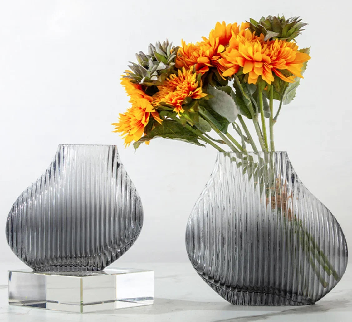 vase en verre soufflé à rayures pour décoration florale créative - vue 6 sur 8