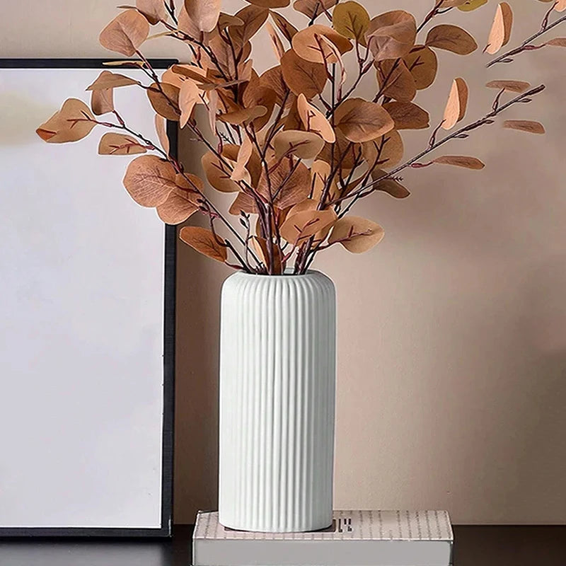 vase en plastique rayé pour arrangement floral décoratif - vue 2 sur 8