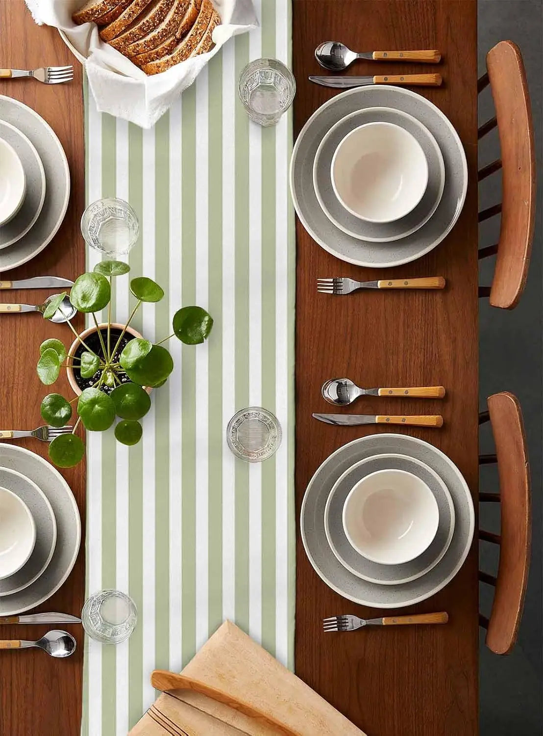 Chemin de table rayures vert sauge style campagne