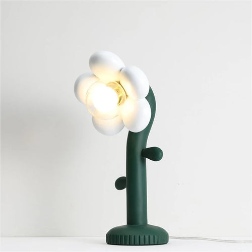 lampe à poser design en résine pour un éclairage chaleureux - vue 4 sur 8