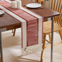 Chemin de table rayé bohème nordique pompons beige