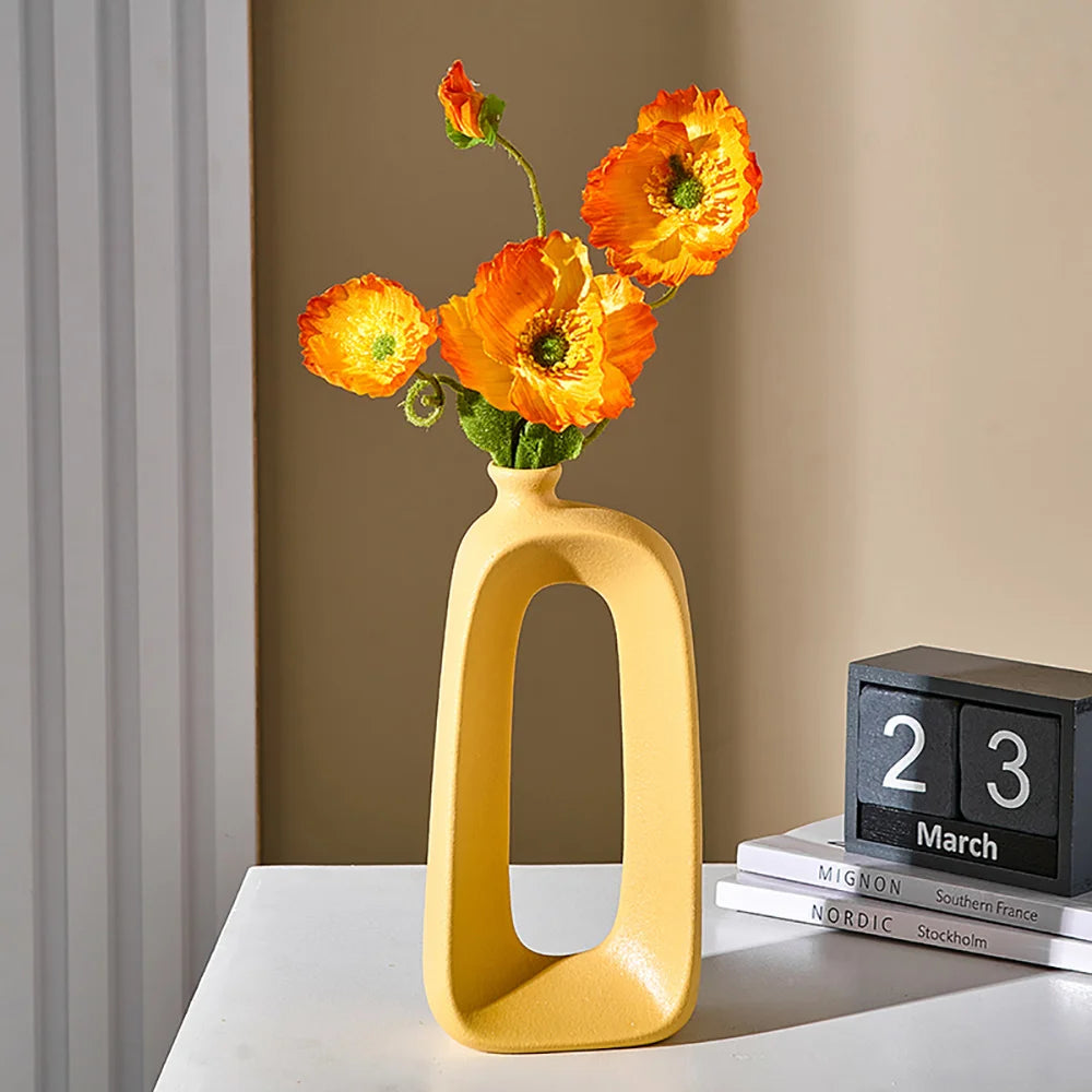 vase moderne en céramique pour décoration intérieure et extérieure - vue 5 sur 13