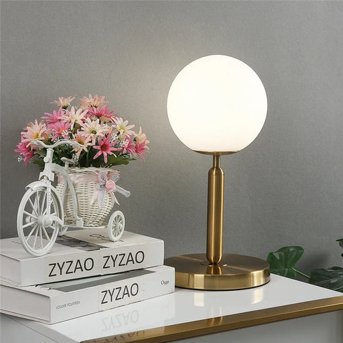 lampe de bureau moderne en verre pour décoration intérieure - vue 5 sur 7