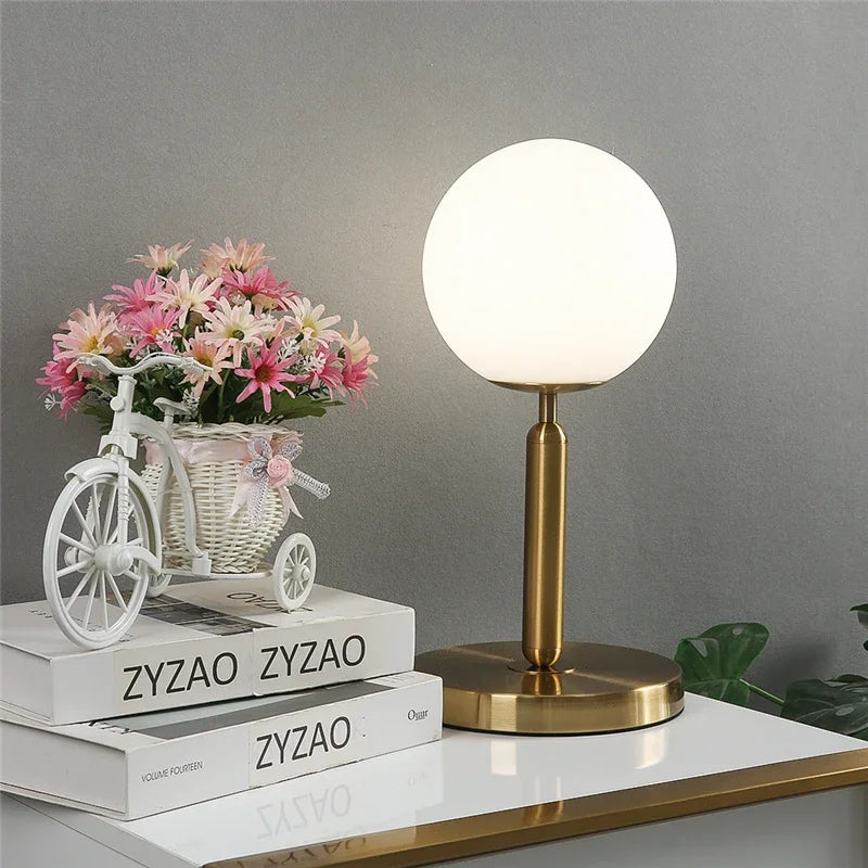 lampe de bureau moderne en verre pour décoration intérieure - vue 4 sur 7