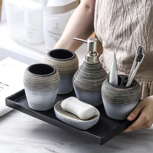 accessoires de salle de bain en céramique rétro artisanaux et pratiques - vue 2 sur 8