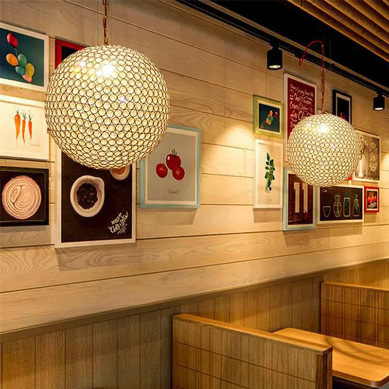 lustre moderne en cristal boule ronde avec éclairage led - vue 4 sur 7