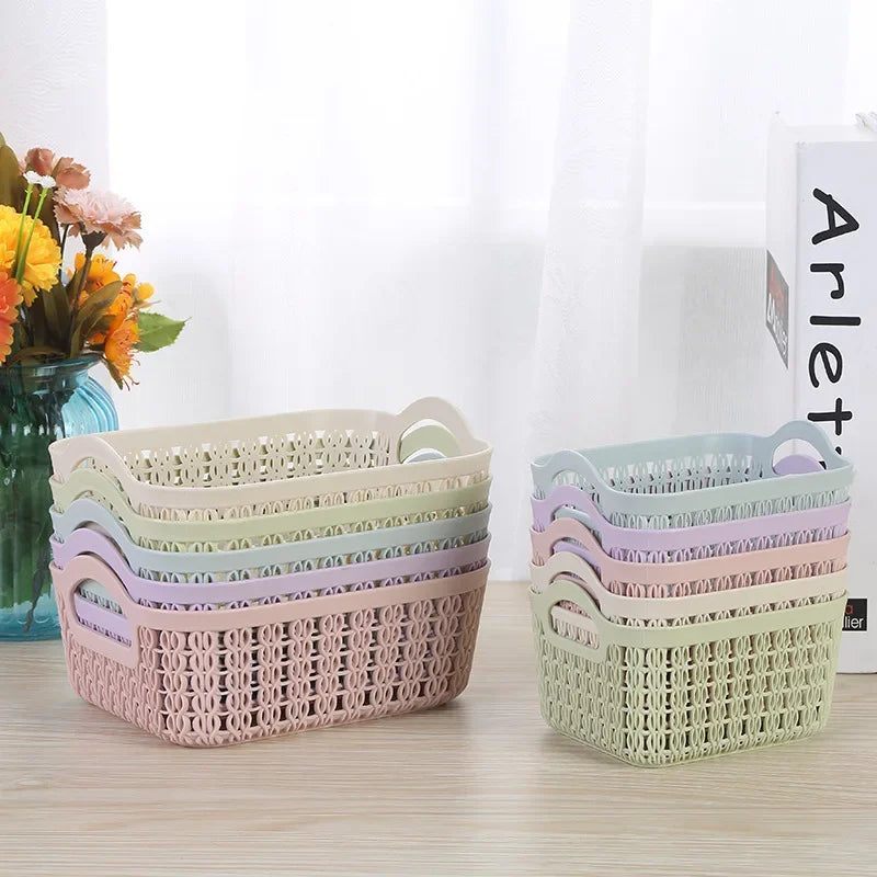 panier de rangement portable en rotin et plastique pour divers articles - vue 3 sur 9