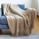 plaid tricot leger doux avec pompons style salon