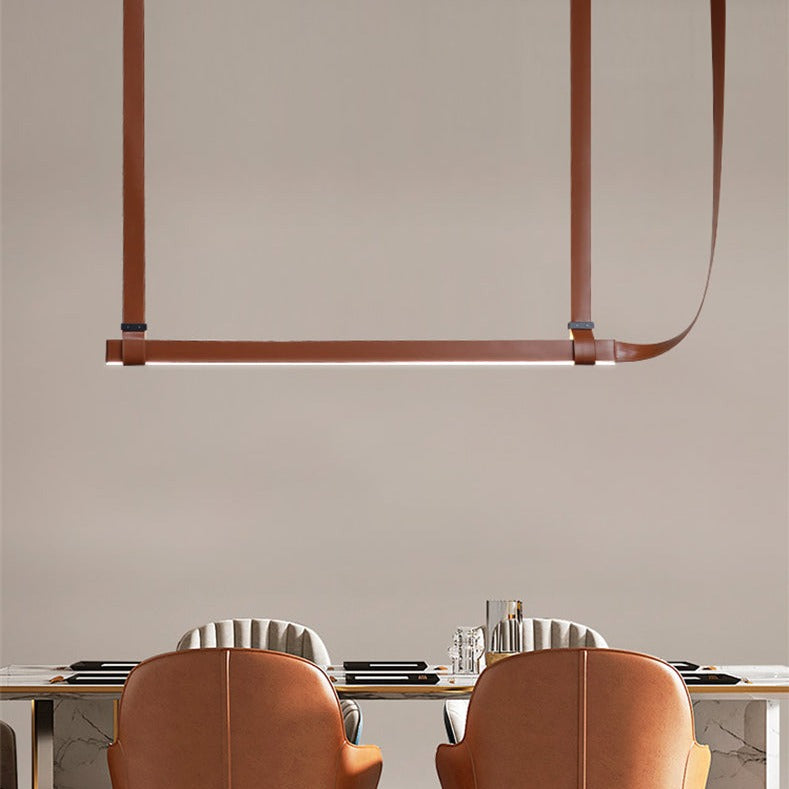 Lustre moderne LED minimaliste en cuir Crosby - vue 2 sur 6