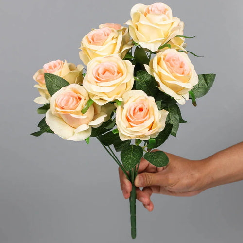 bouquet de roses artificielles en soie pour décoration intérieure - vue 15 sur 15