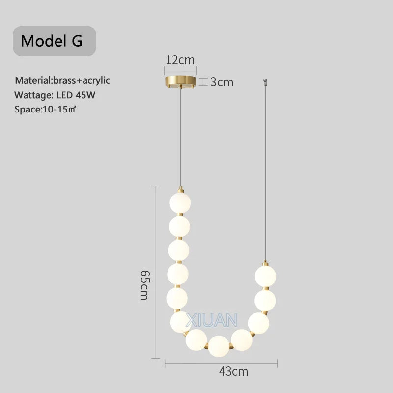 lustre suspension en acrylique blanc avec perles