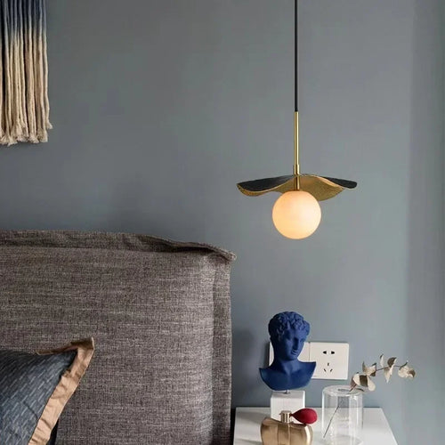 suspension en cuivre avec boule en marbre naturel - vue 4 sur 7