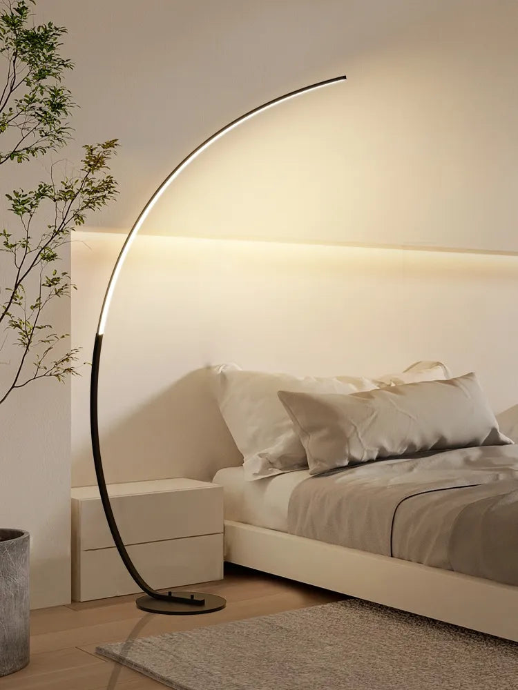 Nordique LED Coin Lumière Arc RVB Lampadaires Noir Blanc C APP À Distance Lampadaires Stand lumière pour Salle À Manger Salon Décor - vue 2 sur 8