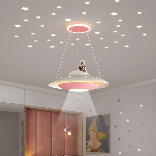 lustre créatif en forme d'ovni pour chambre d'enfant étoilé - vue 2 sur 12