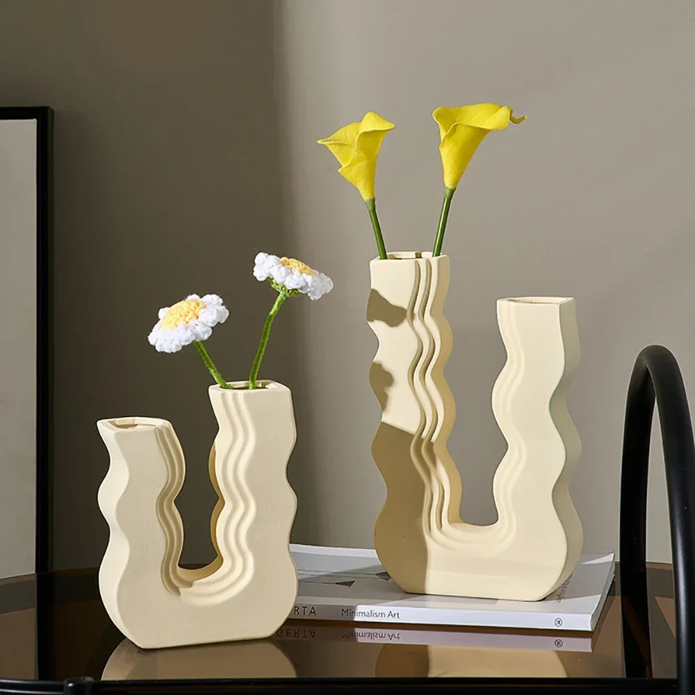 vase en céramique décoratif style morandi pour fleurs - vue 4 sur 11