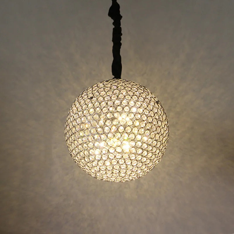 lustre moderne en cristal boule ronde avec éclairage led - vue 3 sur 7
